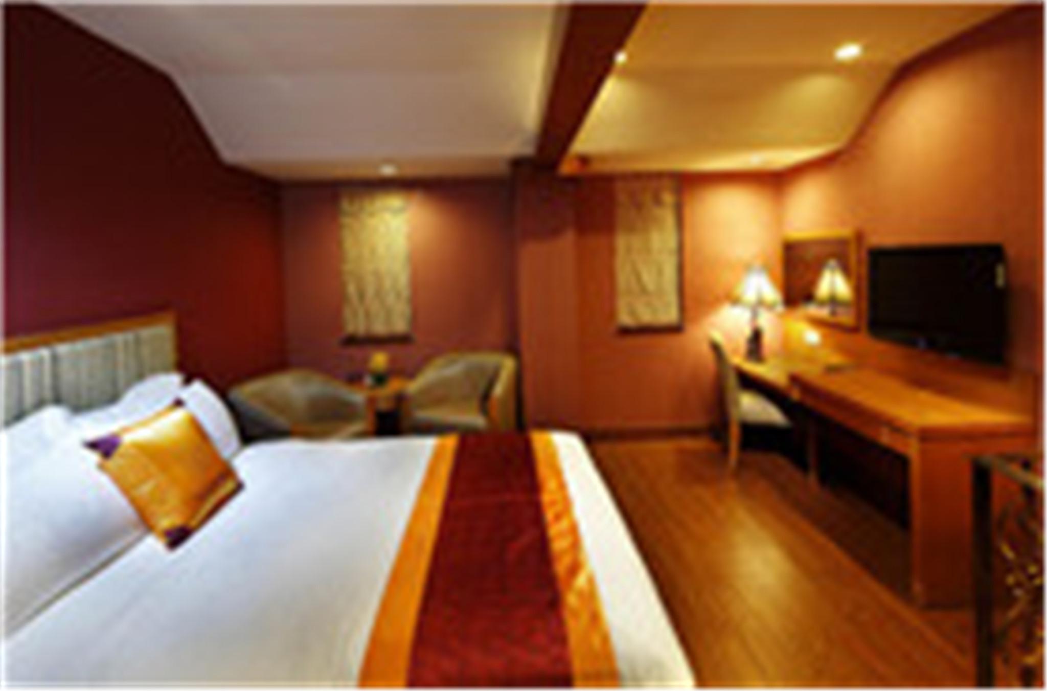 Royal Garden Hotel Guangzhou Exteriör bild