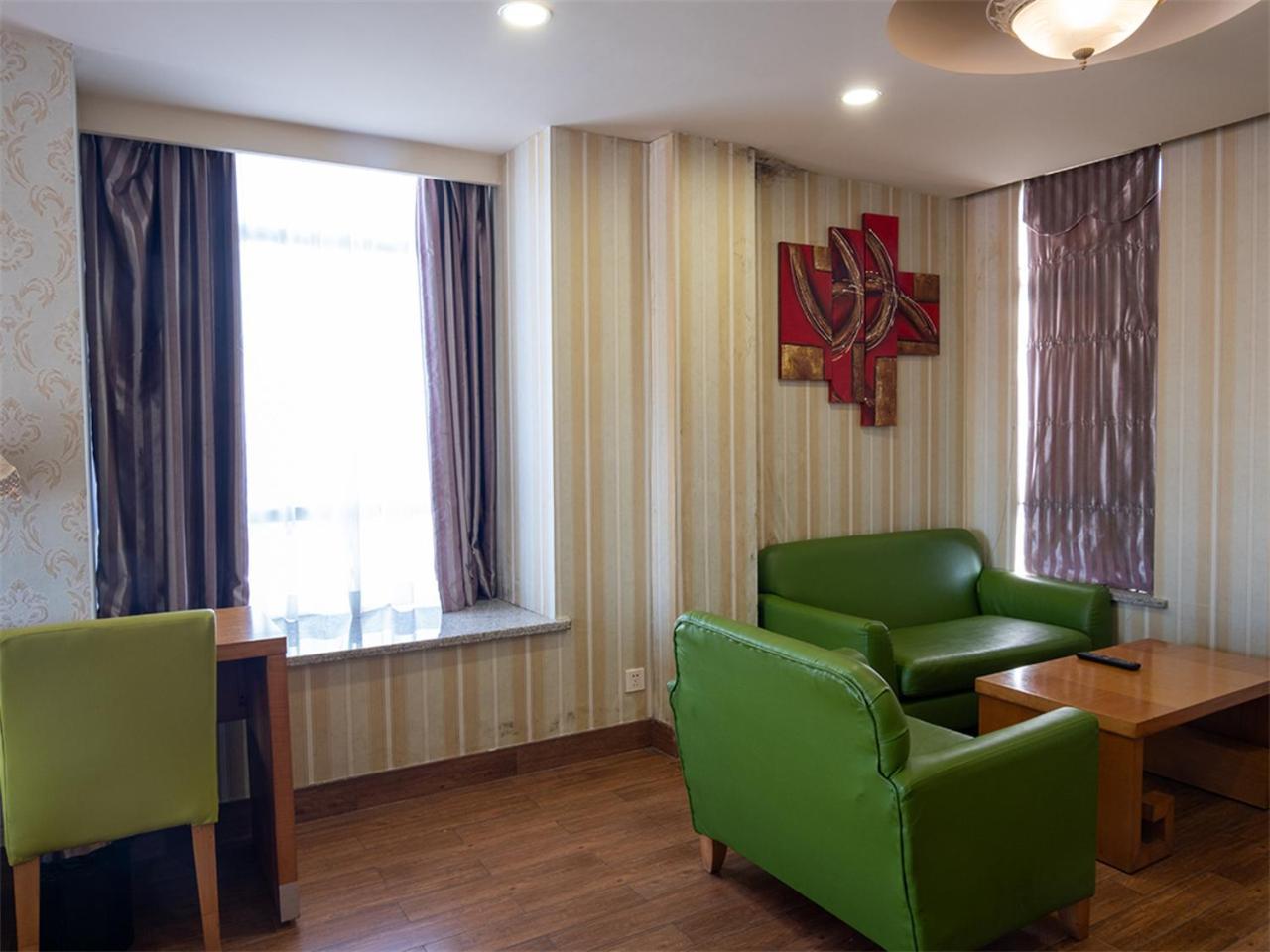 Royal Garden Hotel Guangzhou Exteriör bild